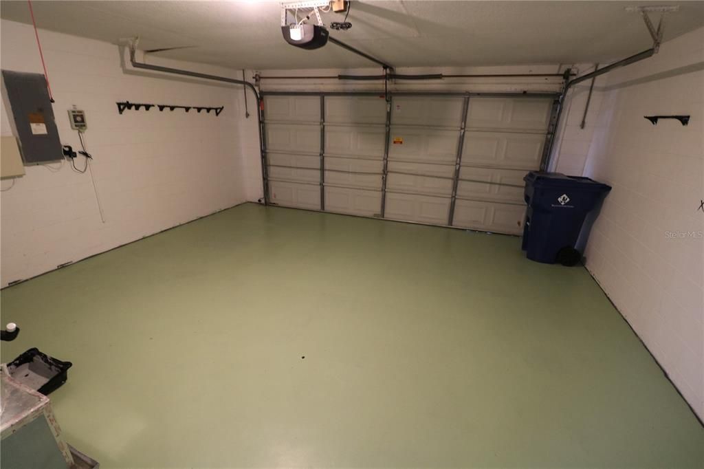 出租: $3,000 (4 贝兹, 3 浴室, 1806 平方英尺)