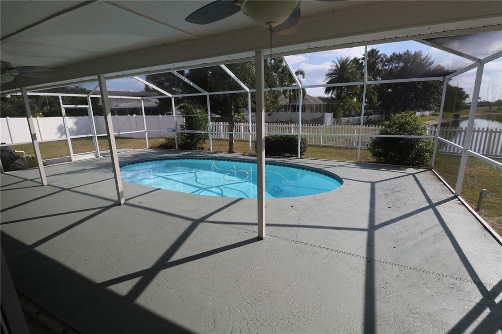 出租: $3,000 (4 贝兹, 3 浴室, 1806 平方英尺)