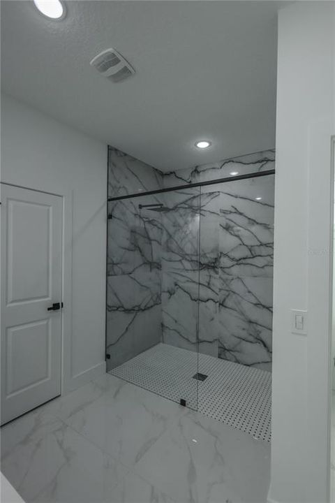 For Sale: $455,000 (4 beds, 3 baths, 2060 Square Feet)