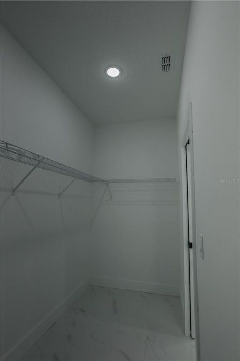 For Sale: $455,000 (4 beds, 3 baths, 2060 Square Feet)