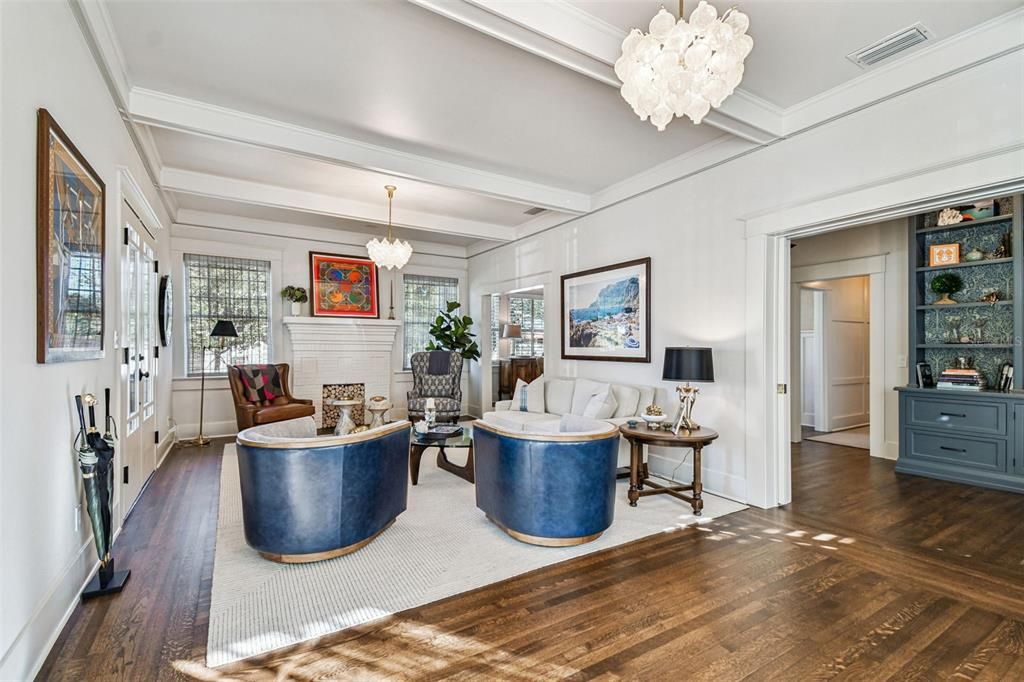 For Sale: $2,995,000 (4 beds, 3 baths, 3099 Square Feet)