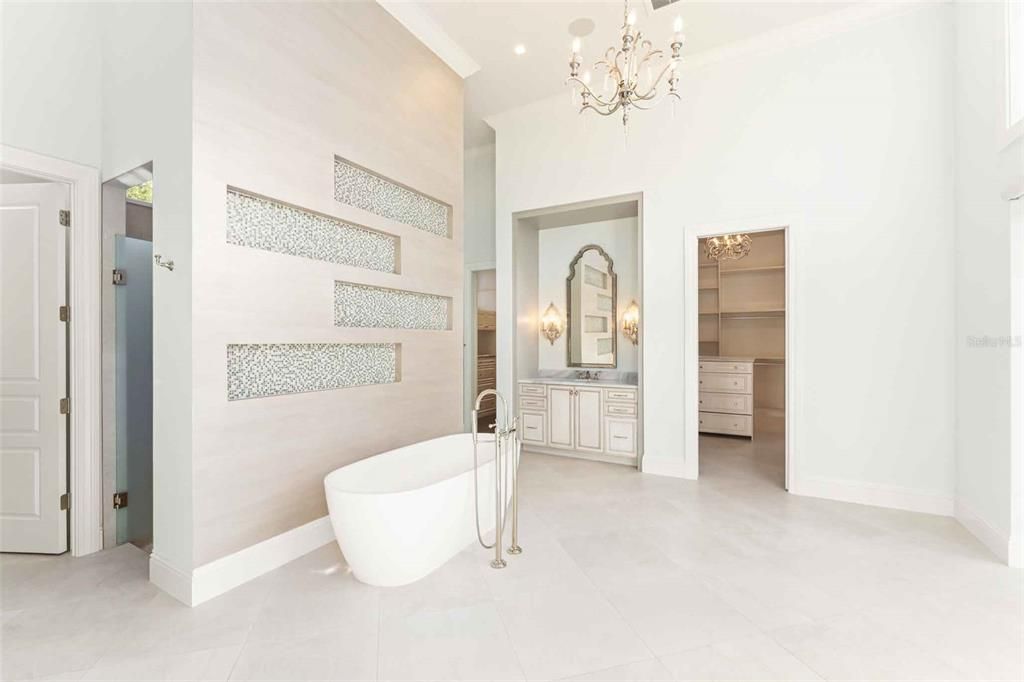 For Sale: $11,000,000 (5 beds, 5 baths, 6276 Square Feet)