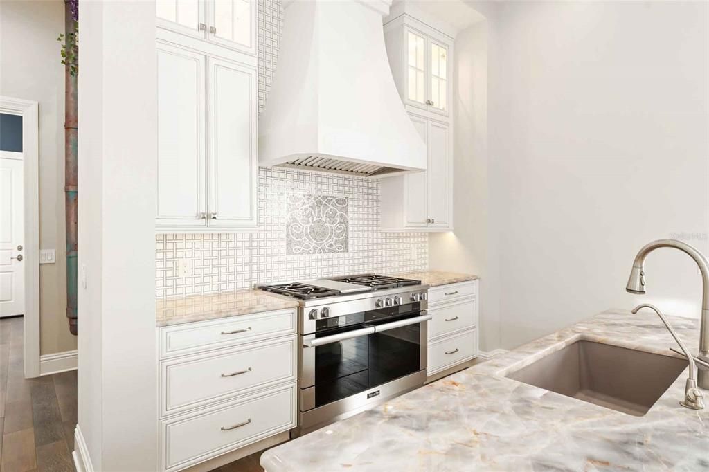 For Sale: $11,000,000 (5 beds, 5 baths, 6276 Square Feet)