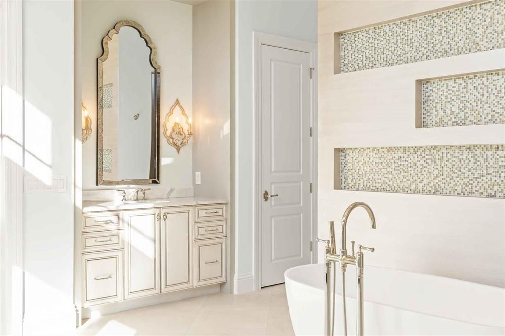 For Sale: $11,000,000 (5 beds, 5 baths, 6276 Square Feet)