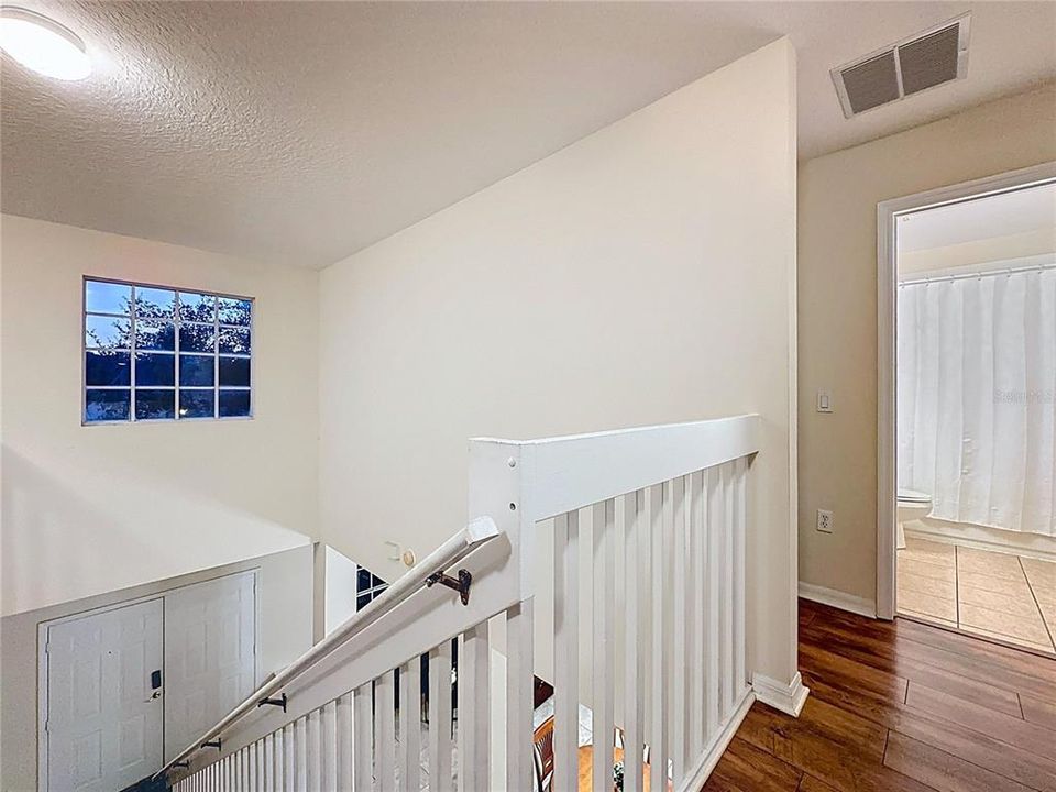 待售: $460,000 (5 贝兹, 3 浴室, 2532 平方英尺)