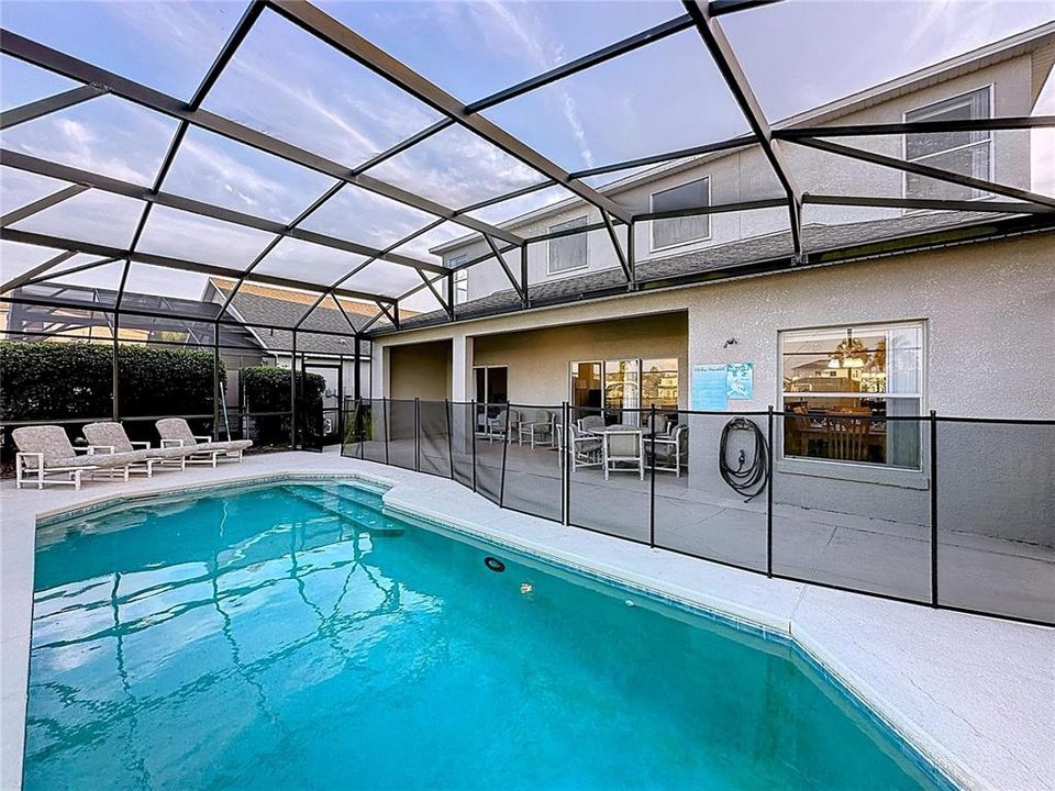 待售: $460,000 (5 贝兹, 3 浴室, 2532 平方英尺)