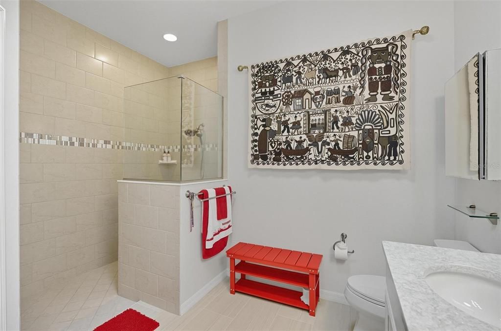 For Rent: $2,500 (3 beds, 2 baths, 1838 Square Feet)