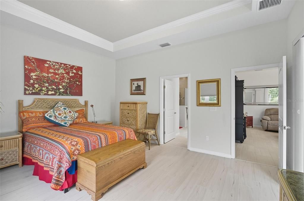 For Rent: $2,500 (3 beds, 2 baths, 1838 Square Feet)