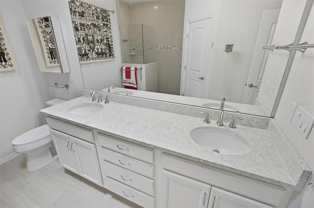 For Rent: $2,500 (3 beds, 2 baths, 1838 Square Feet)