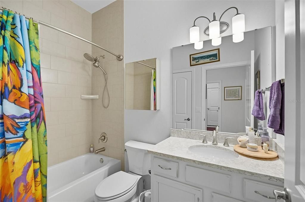 For Rent: $2,500 (3 beds, 2 baths, 1838 Square Feet)