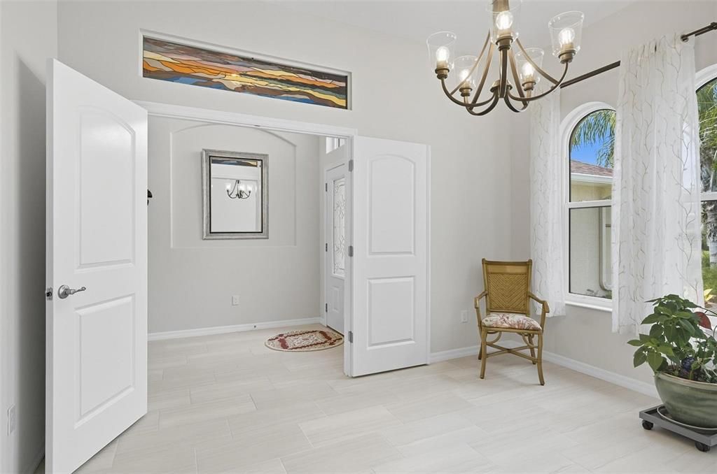 For Rent: $2,500 (3 beds, 2 baths, 1838 Square Feet)