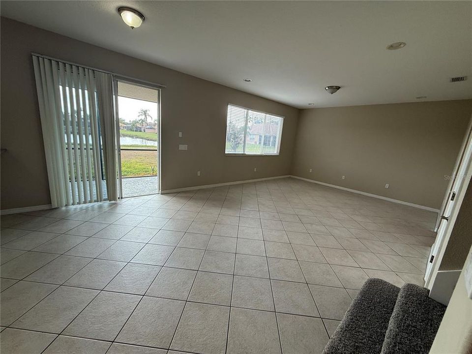 待售: $539,900 (4 贝兹, 3 浴室, 2930 平方英尺)