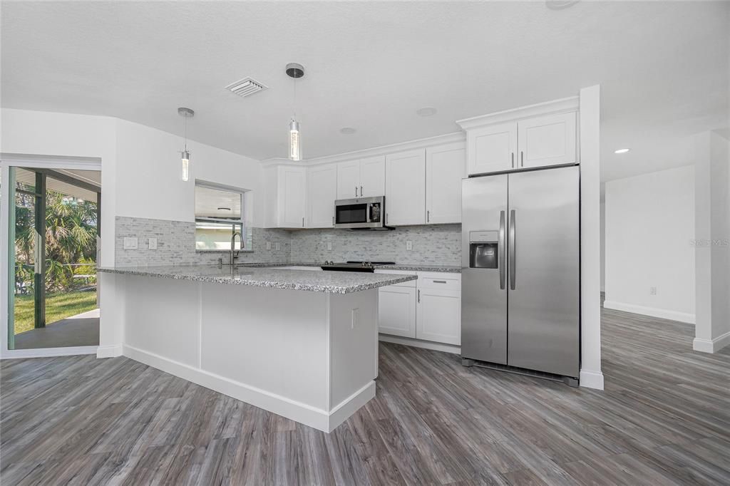 For Sale: $599,000 (3 beds, 2 baths, 1838 Square Feet)