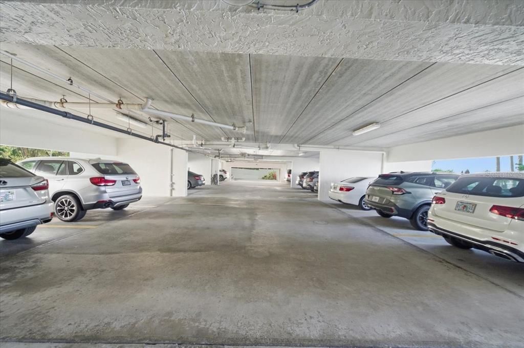 En Venta: $575,000 (2 camas, 2 baños, 1425 Pies cuadrados)