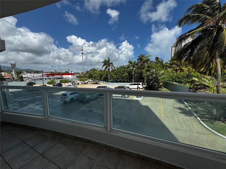 出租: $1,600 (2 贝兹, 2 浴室, 1200 平方英尺)