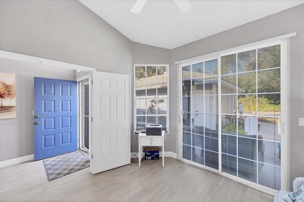 待售: $475,000 (2 贝兹, 2 浴室, 1721 平方英尺)