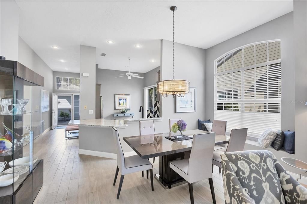 待售: $475,000 (2 贝兹, 2 浴室, 1721 平方英尺)