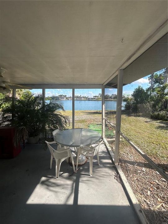 На продажу: $1,650,000 (2 спален, 2 ванн, 1496 Квадратных фут)