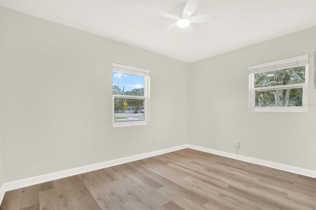 For Sale: $349,000 (3 beds, 2 baths, 1320 Square Feet)