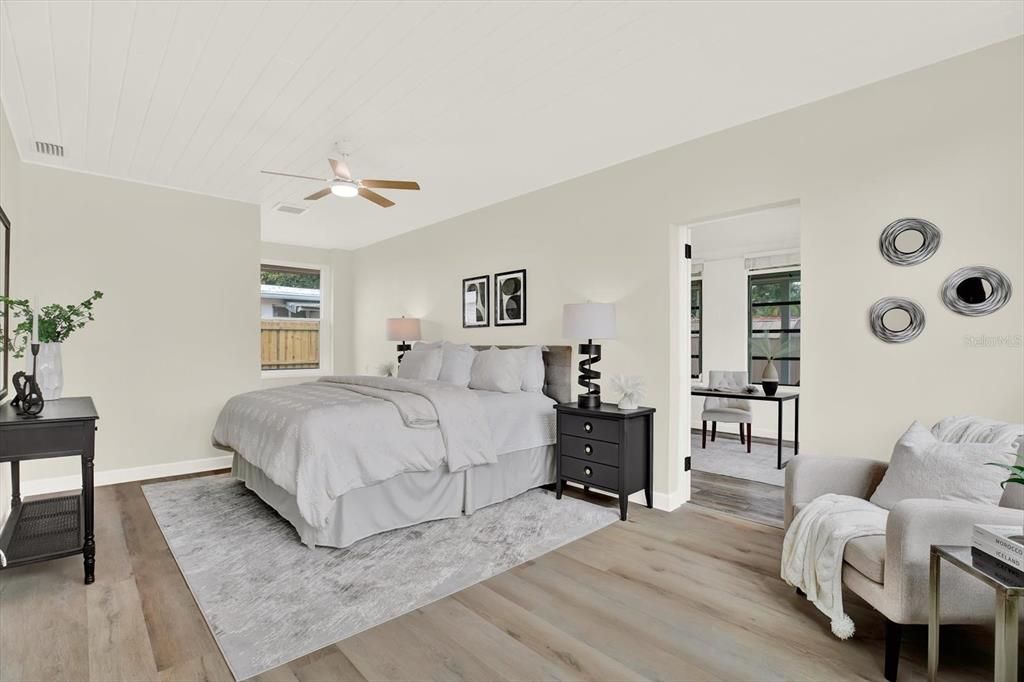 For Sale: $349,000 (3 beds, 2 baths, 1320 Square Feet)