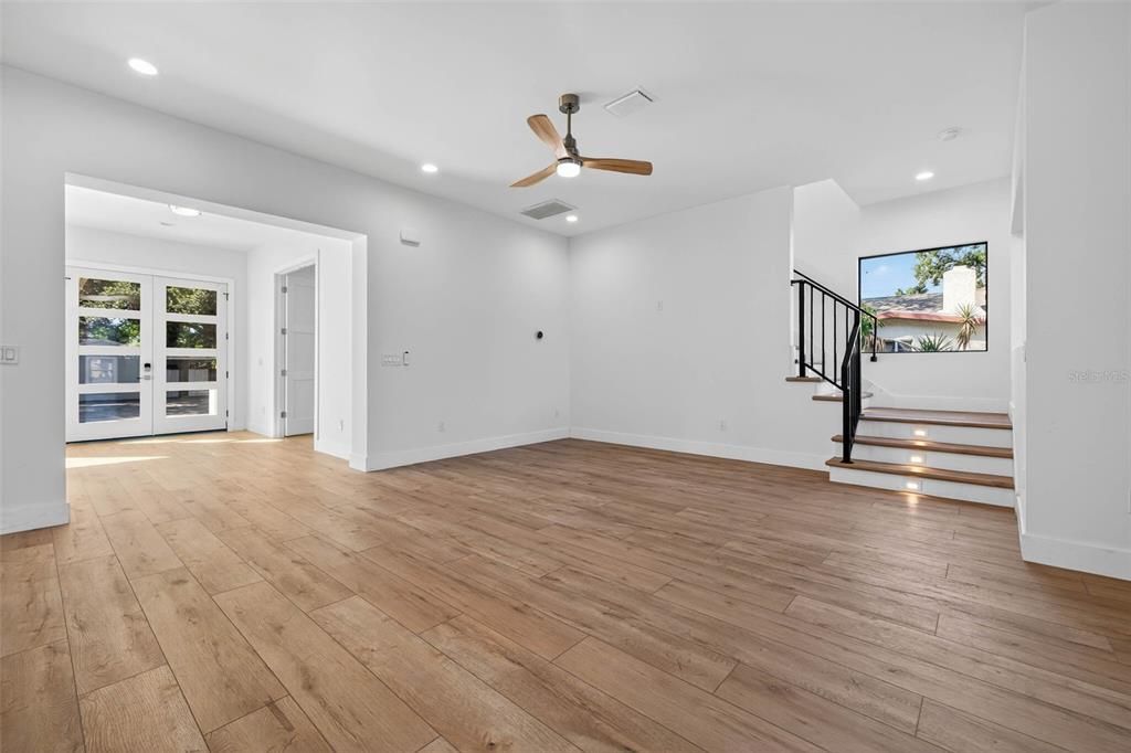 For Sale: $1,099,000 (4 beds, 4 baths, 3182 Square Feet)