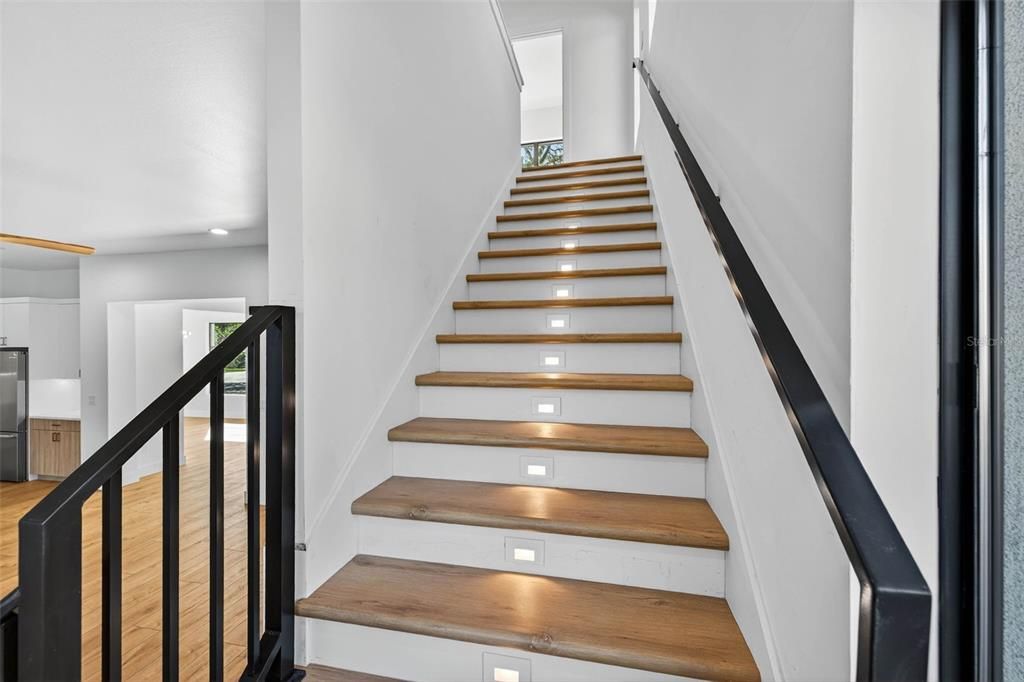 For Sale: $1,099,000 (4 beds, 4 baths, 3182 Square Feet)