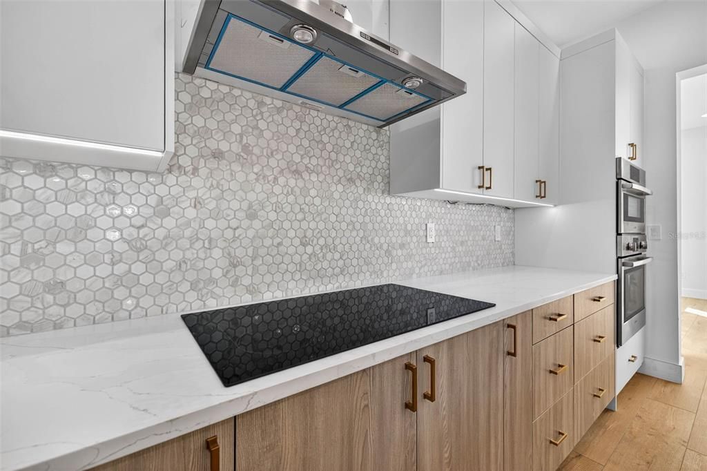 For Sale: $1,099,000 (4 beds, 4 baths, 3182 Square Feet)