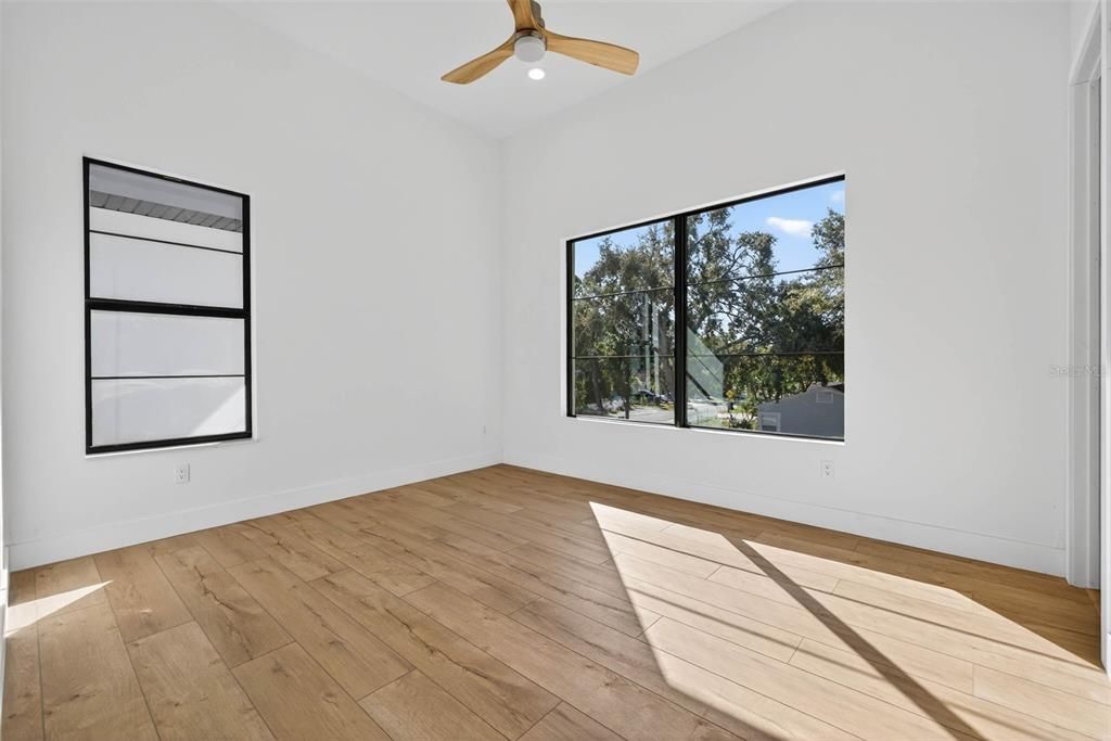 For Sale: $1,099,000 (4 beds, 4 baths, 3182 Square Feet)