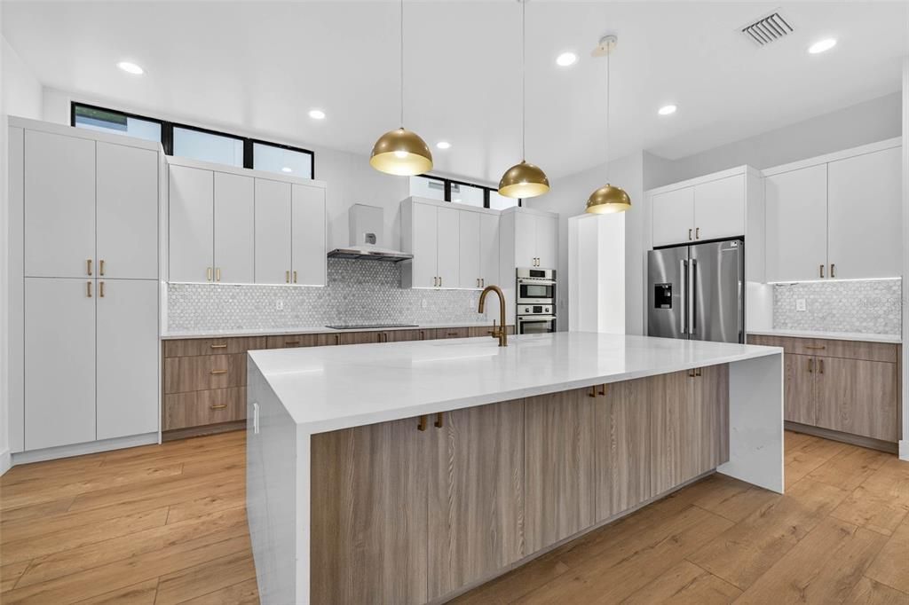 For Sale: $1,099,000 (4 beds, 4 baths, 3182 Square Feet)