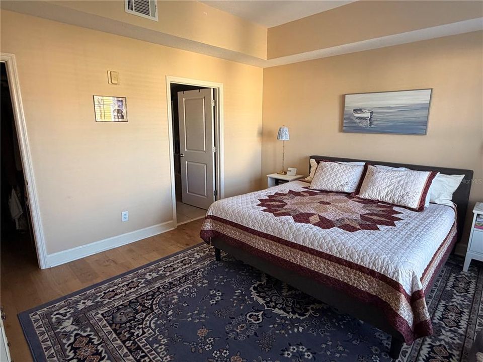 En Venta: $389,000 (2 camas, 2 baños, 1435 Pies cuadrados)