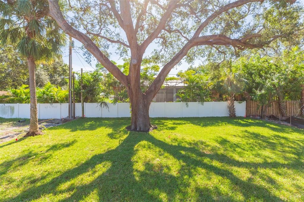 На продажу: $1,100,000 (4 спален, 3 ванн, 2697 Квадратных фут)