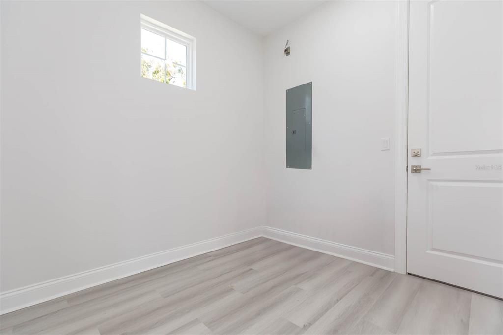 На продажу: $1,100,000 (4 спален, 3 ванн, 2697 Квадратных фут)