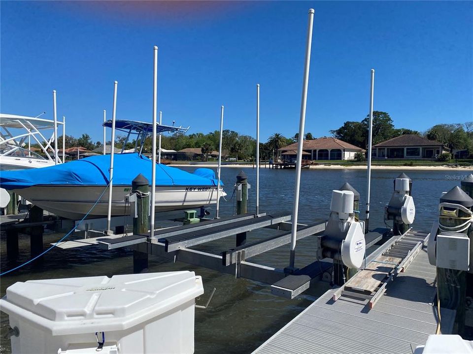 For Sale: $495,000 (3 beds, 2 baths, 1712 Square Feet)