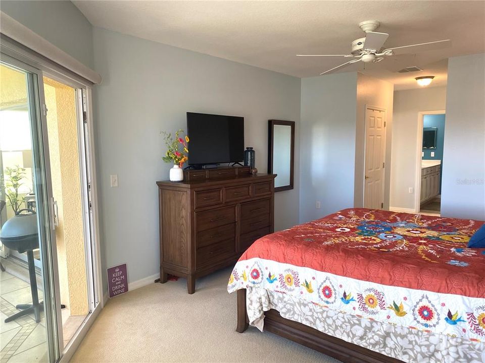 For Sale: $495,000 (3 beds, 2 baths, 1712 Square Feet)