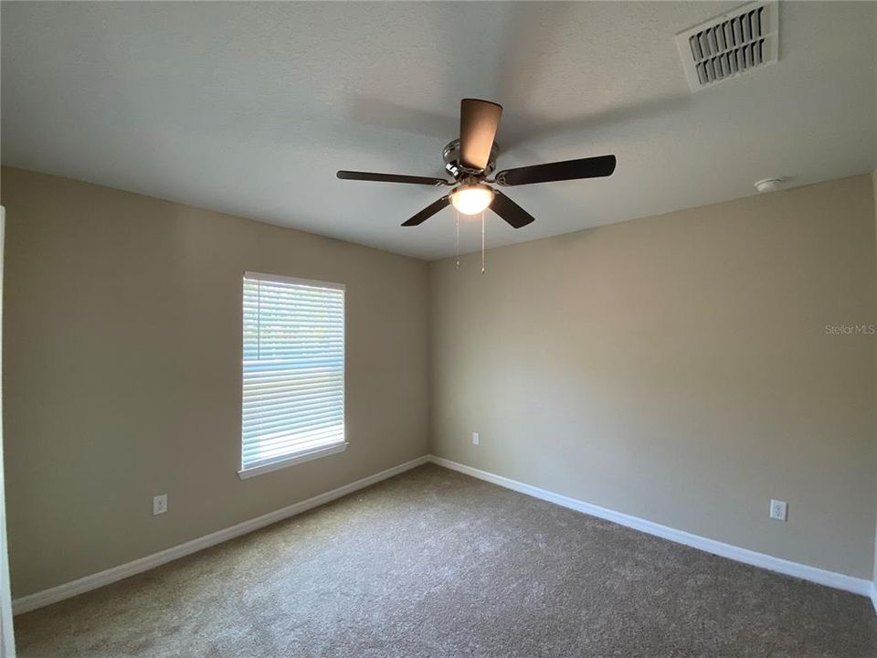 出租: $1,795 (3 贝兹, 2 浴室, 1555 平方英尺)