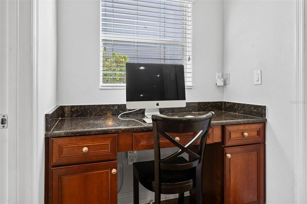 На продажу: $1,398,000 (4 спален, 2 ванн, 2758 Квадратных фут)