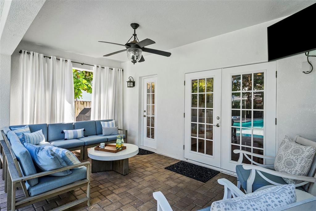 На продажу: $1,398,000 (4 спален, 2 ванн, 2758 Квадратных фут)