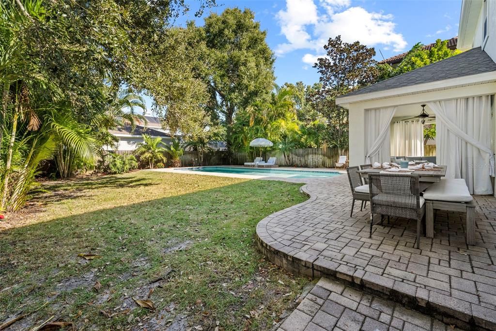 На продажу: $1,398,000 (4 спален, 2 ванн, 2758 Квадратных фут)