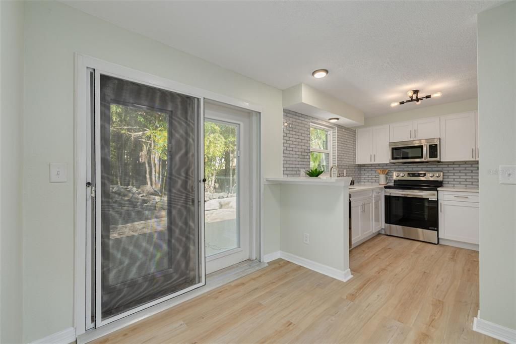 En Venta: $450,000 (2 camas, 1 baños, 1133 Pies cuadrados)