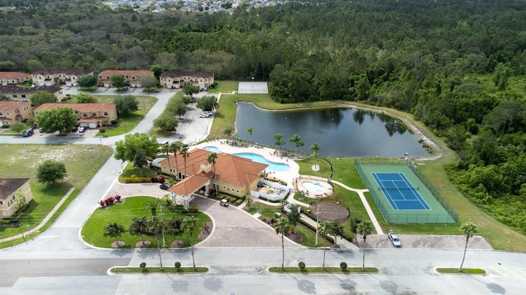 For Rent: $1,600 (2 beds, 2 baths, 1055 Square Feet)