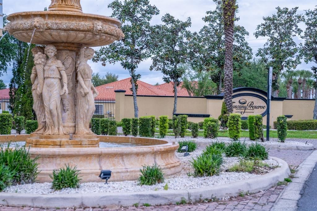 For Rent: $1,600 (2 beds, 2 baths, 1055 Square Feet)