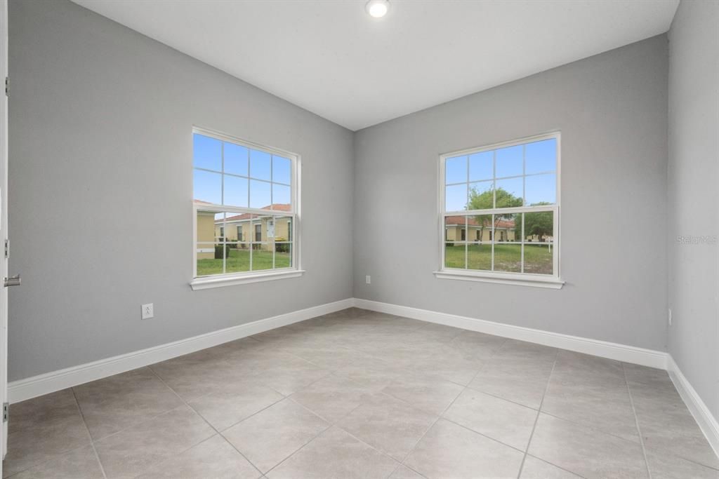 For Rent: $1,600 (2 beds, 2 baths, 1055 Square Feet)