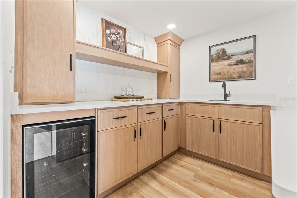 For Sale: $597,700 (5 beds, 3 baths, 2934 Square Feet)