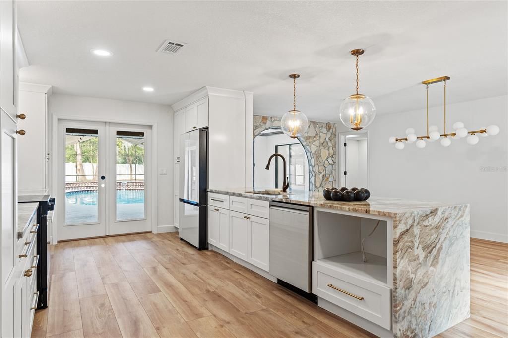 For Sale: $597,700 (5 beds, 3 baths, 2934 Square Feet)