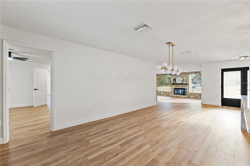 For Sale: $597,700 (5 beds, 3 baths, 2934 Square Feet)