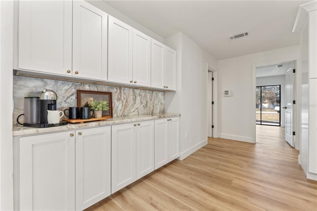 For Sale: $597,700 (5 beds, 3 baths, 2934 Square Feet)