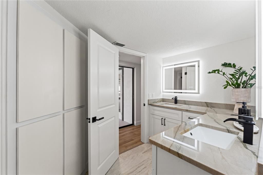 For Sale: $597,700 (5 beds, 3 baths, 2934 Square Feet)