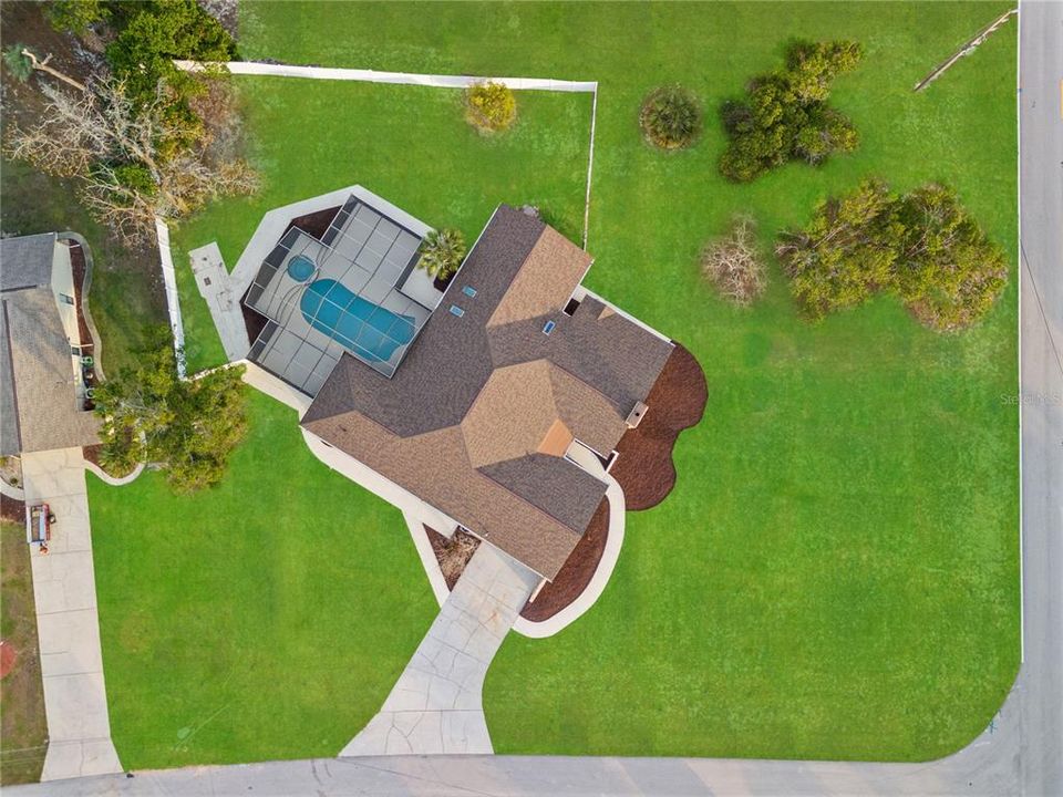 For Sale: $597,700 (5 beds, 3 baths, 2934 Square Feet)