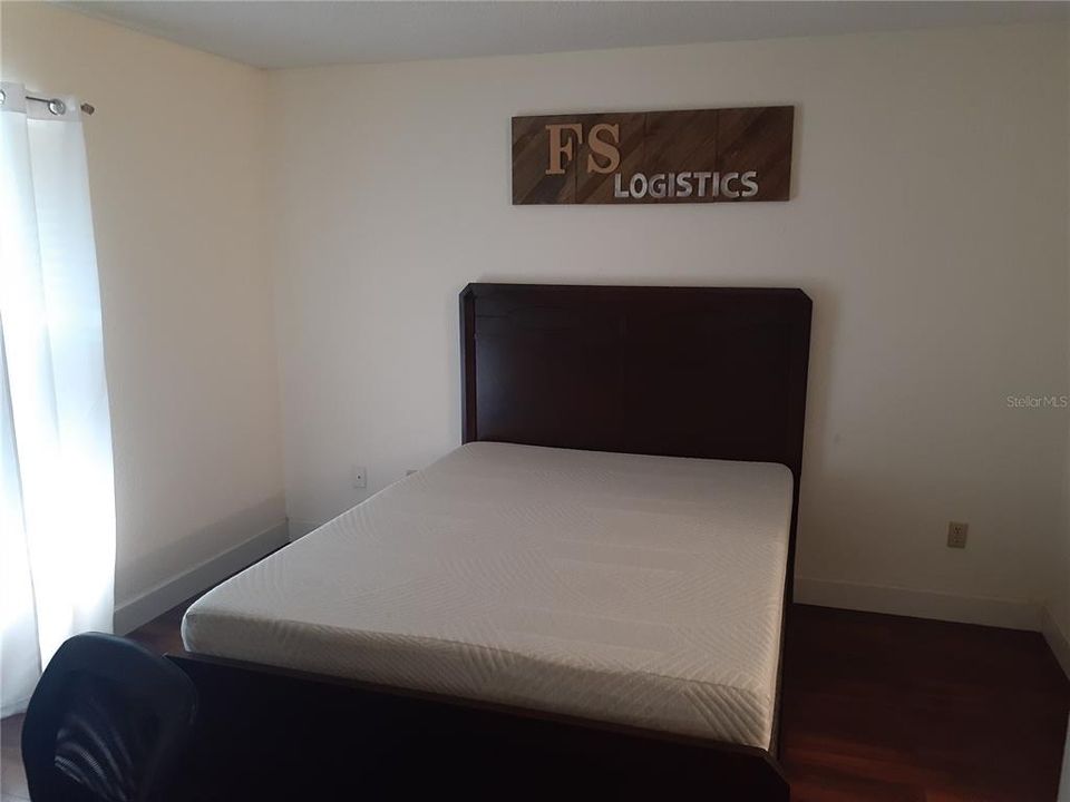 For Rent: $1,875 (2 beds, 2 baths, 898 Square Feet)