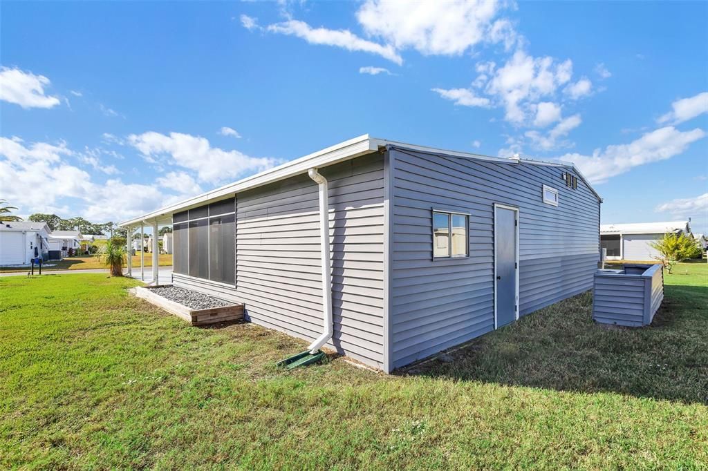 待售: $162,500 (2 贝兹, 2 浴室, 1055 平方英尺)